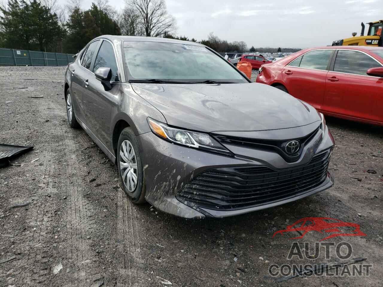 TOYOTA CAMRY 2018 - 4T1B11HK6JU549192