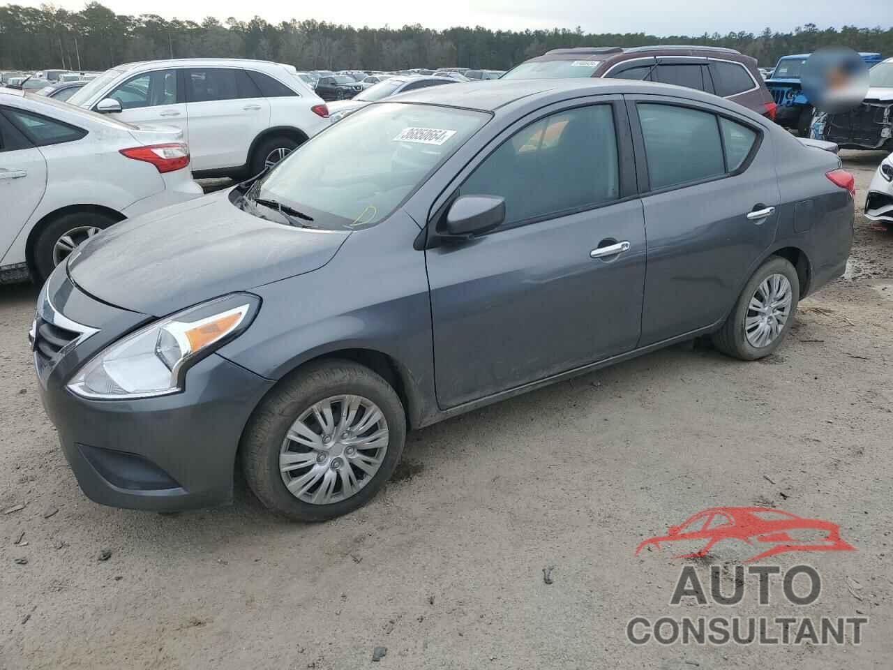 NISSAN VERSA 2018 - 3N1CN7AP0JL864265