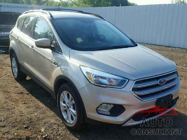 FORD ESCAPE 2017 - 1FMCU0GD5HUC47413