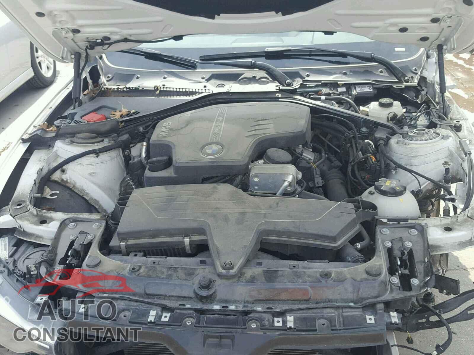 BMW 3 SERIES 2015 - WBA3A5C54FP604548