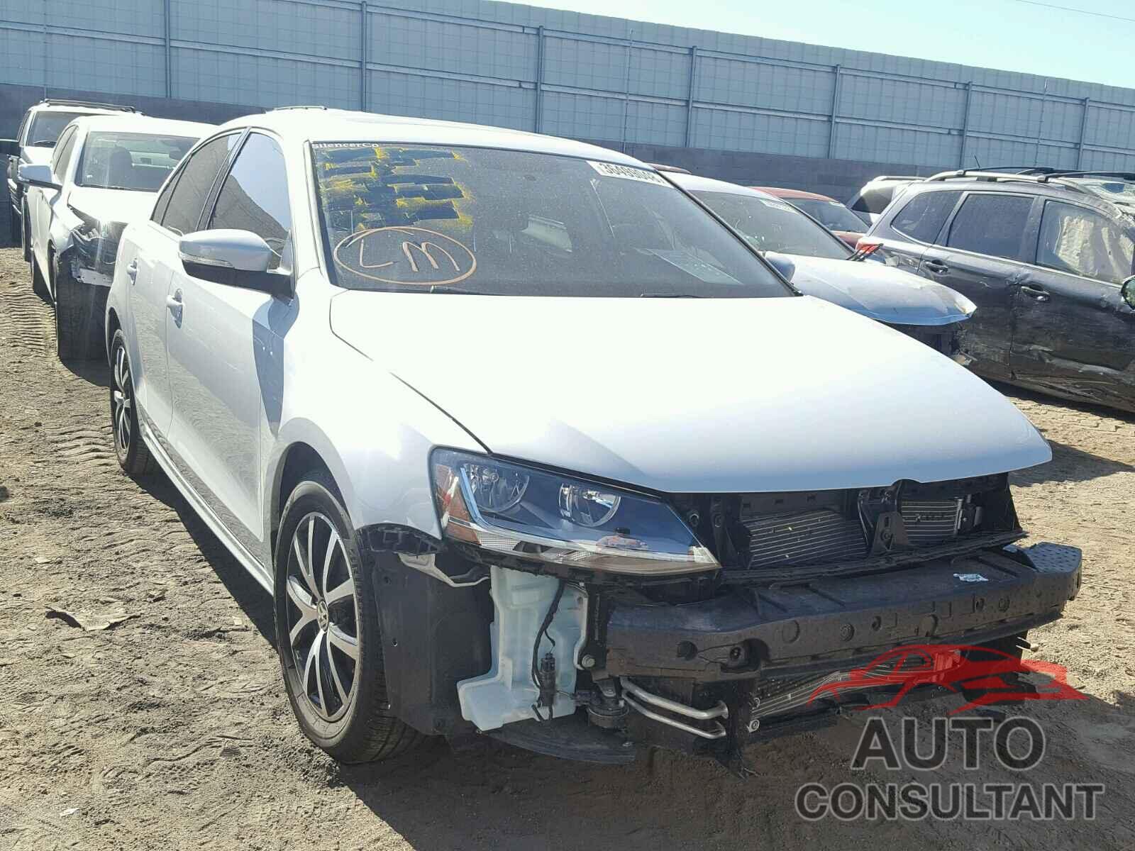VOLKSWAGEN JETTA 2017 - 3VWB67AJXHM373835