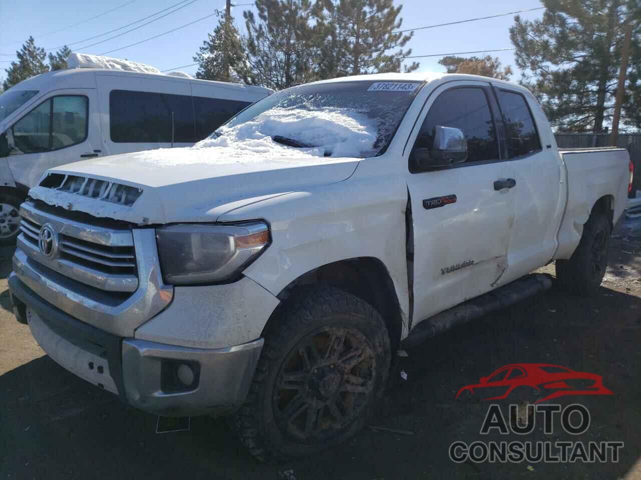 TOYOTA TUNDRA 2017 - 5TFUW5F19HX644726