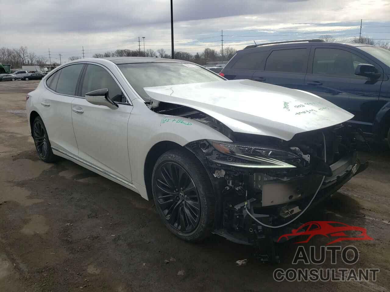 LEXUS LS500 2018 - JTHC5LFF4J5001487