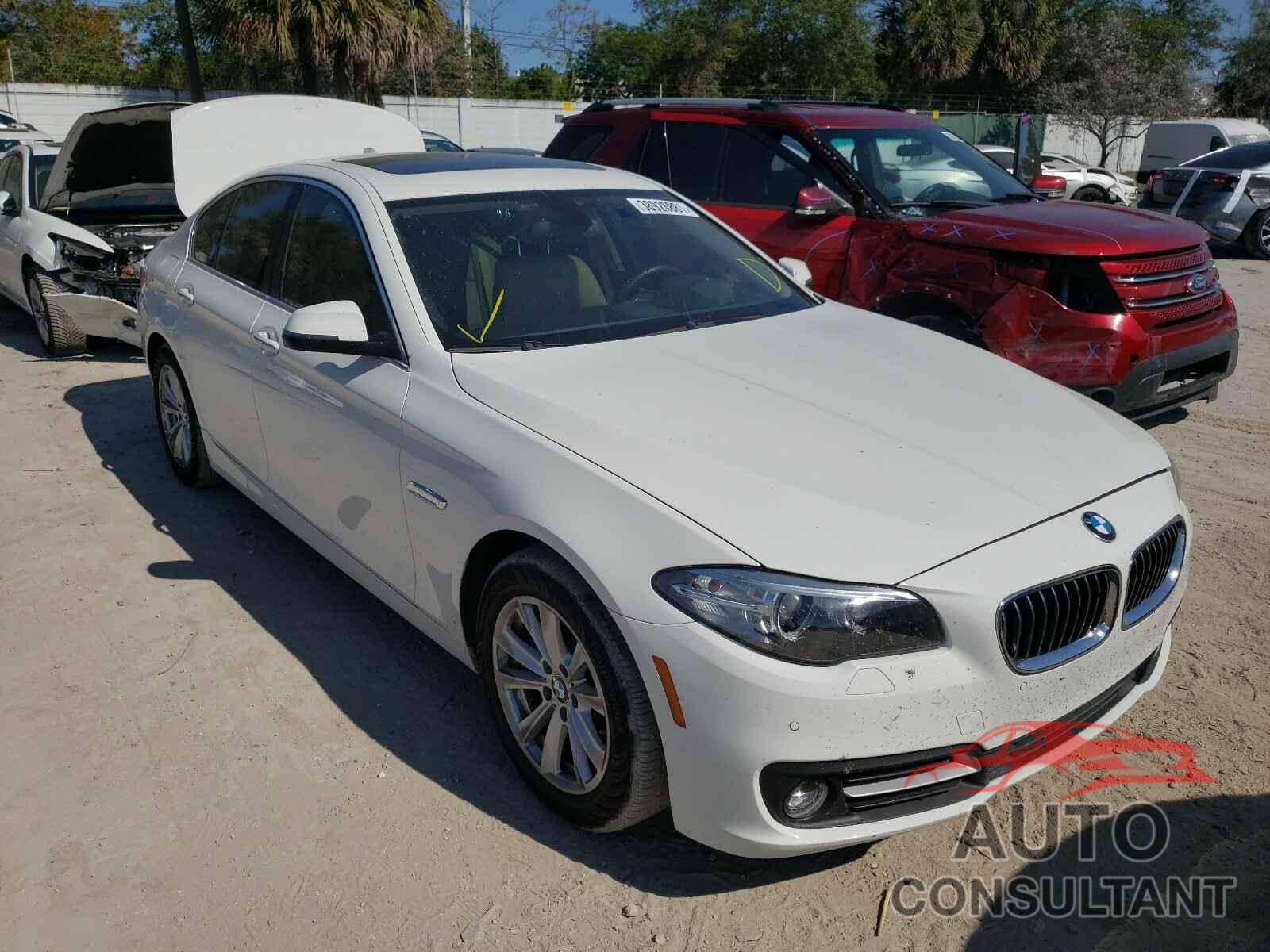 BMW 5 SERIES 2016 - WBA5A5C58GG354063