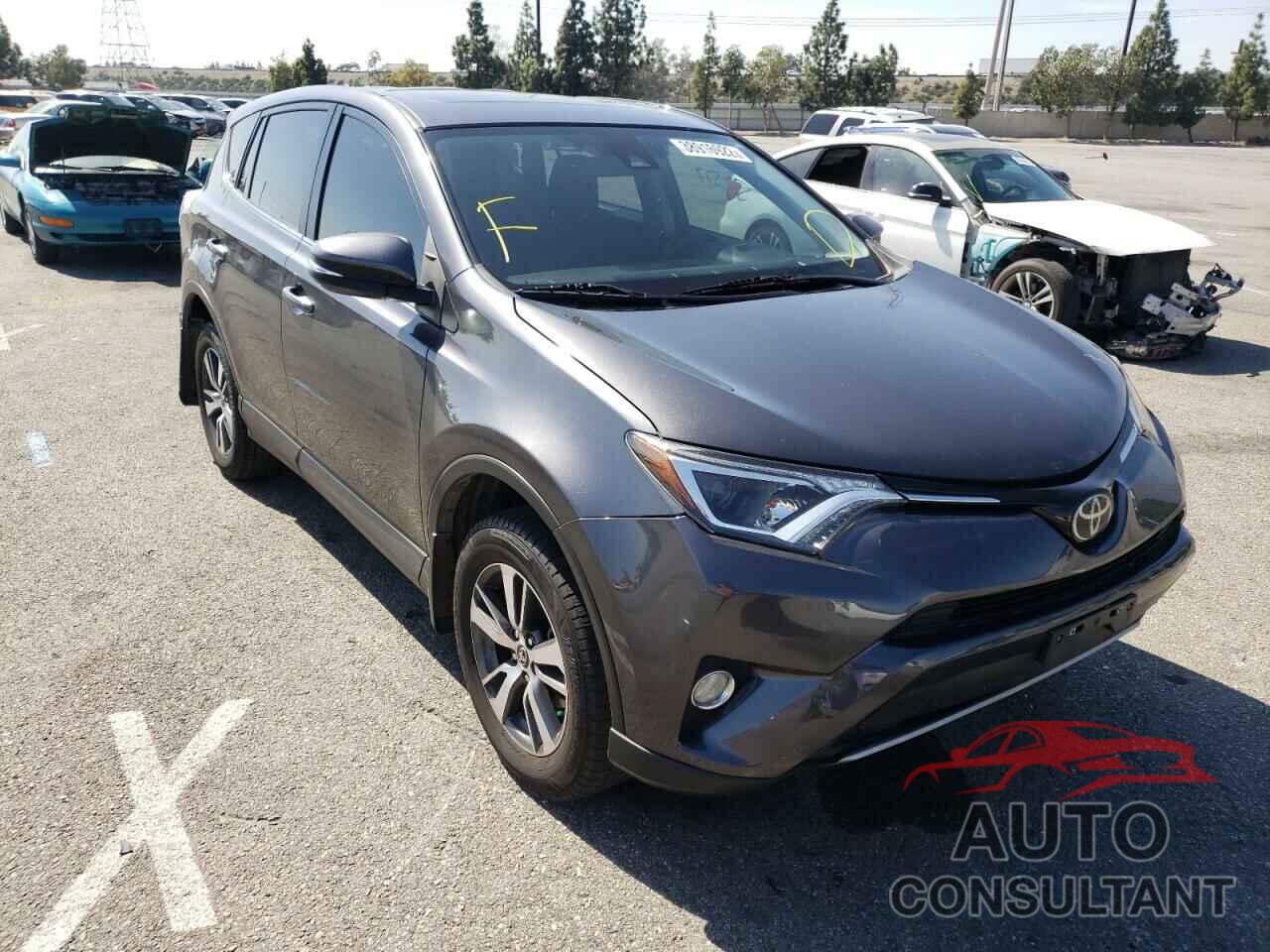TOYOTA RAV4 2017 - JTMWFREV8HJ143379
