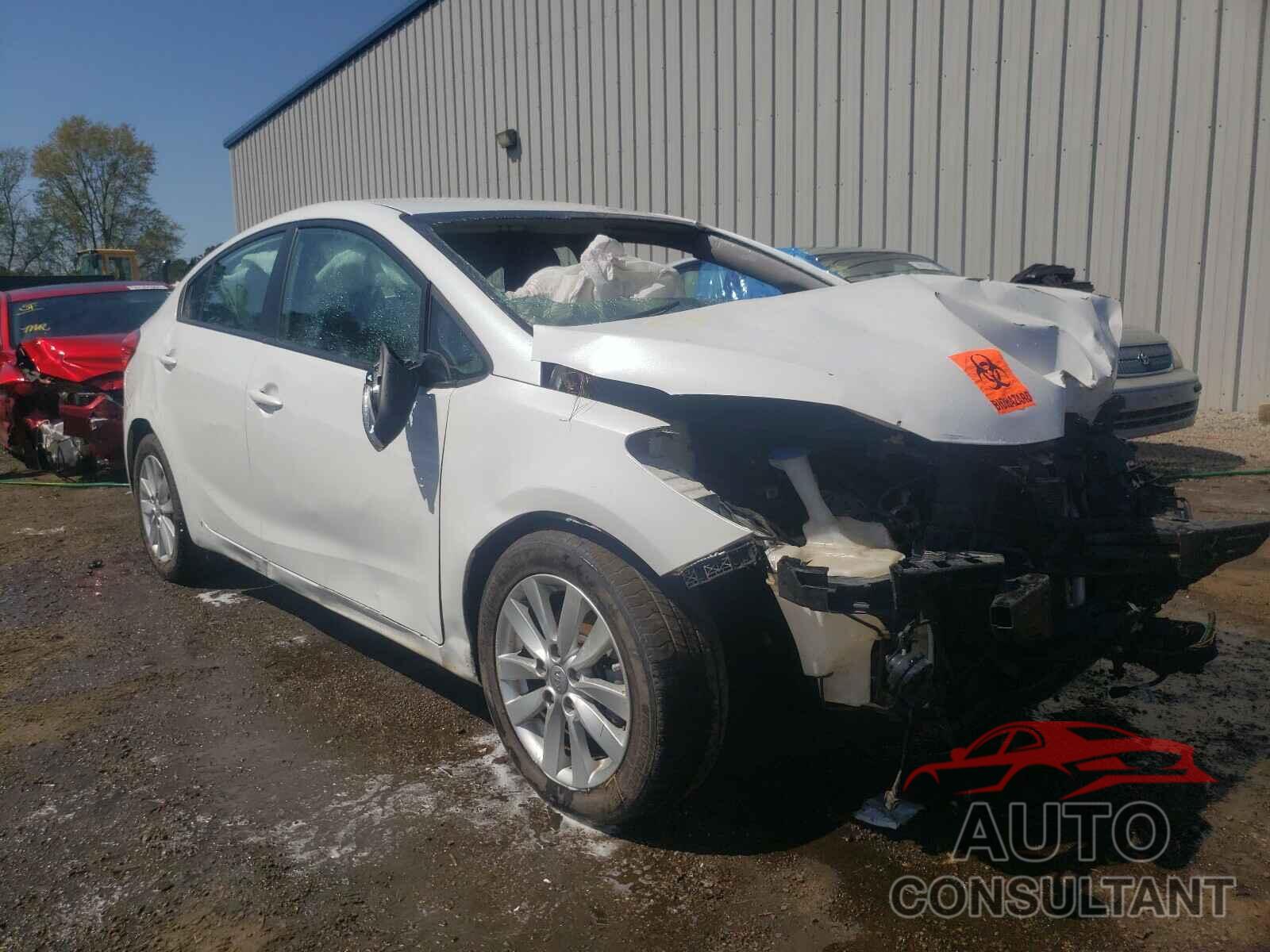 KIA FORTE 2016 - KNAFX4A69G5443578
