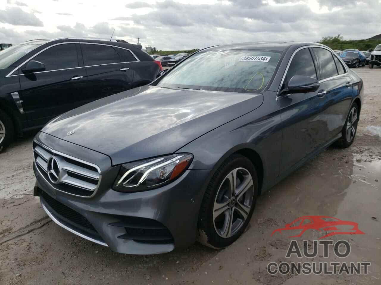 MERCEDES-BENZ E-CLASS 2020 - W1KZF8EBXLA843450