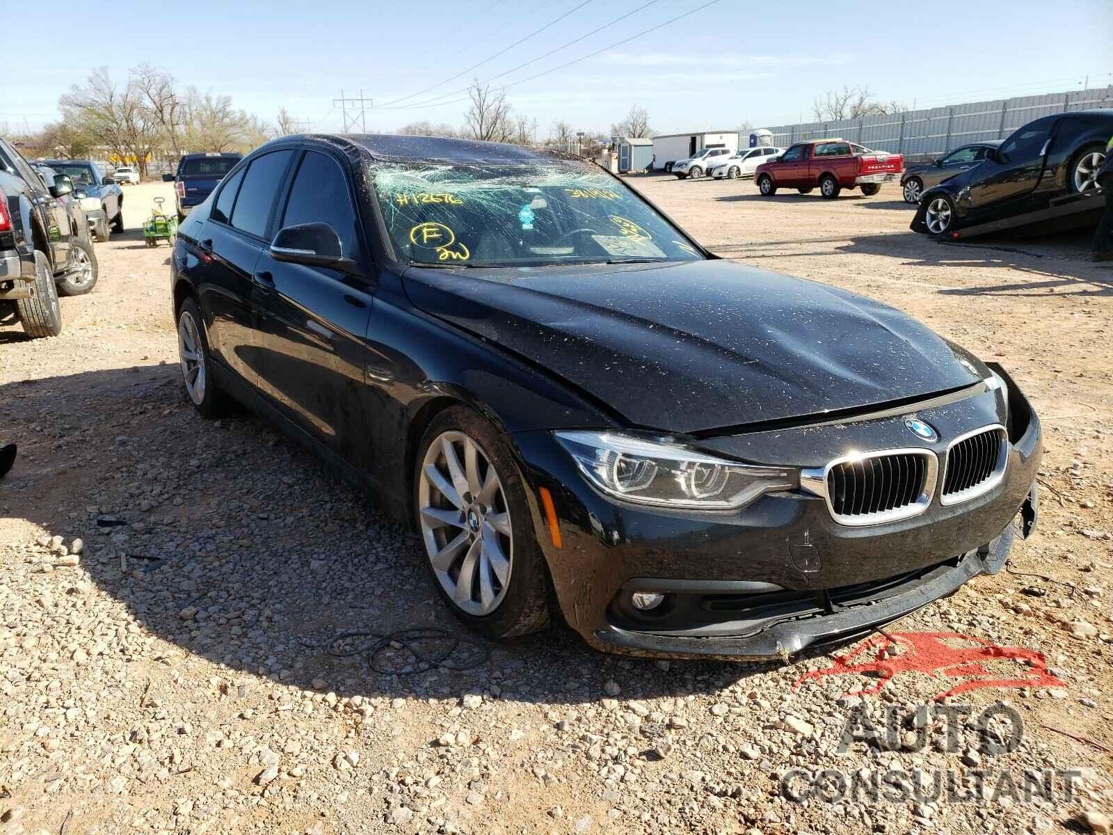 BMW 3 SERIES 2018 - WBA8A9C50JAH12676