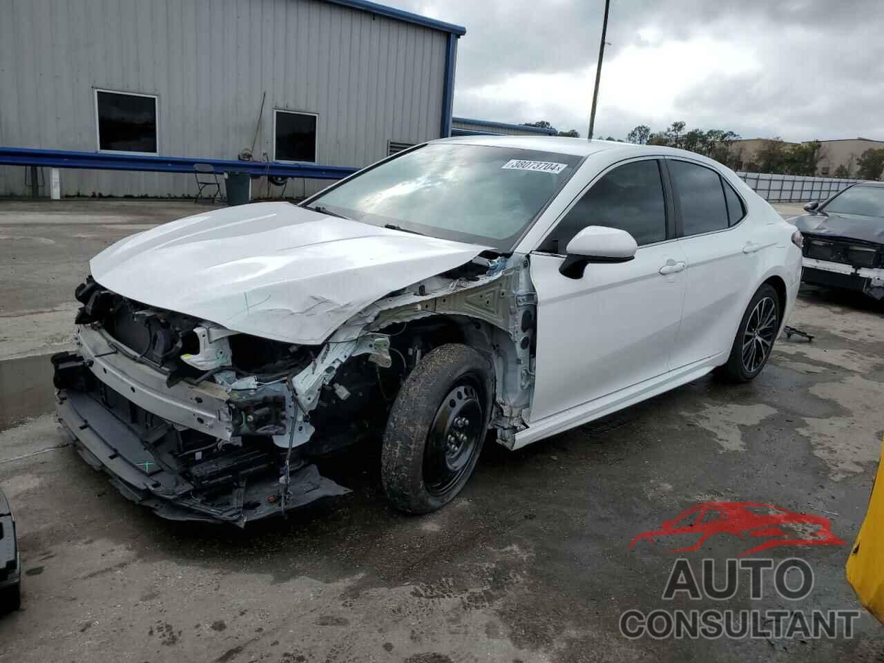 TOYOTA CAMRY 2018 - 4T1B21HK7JU009492