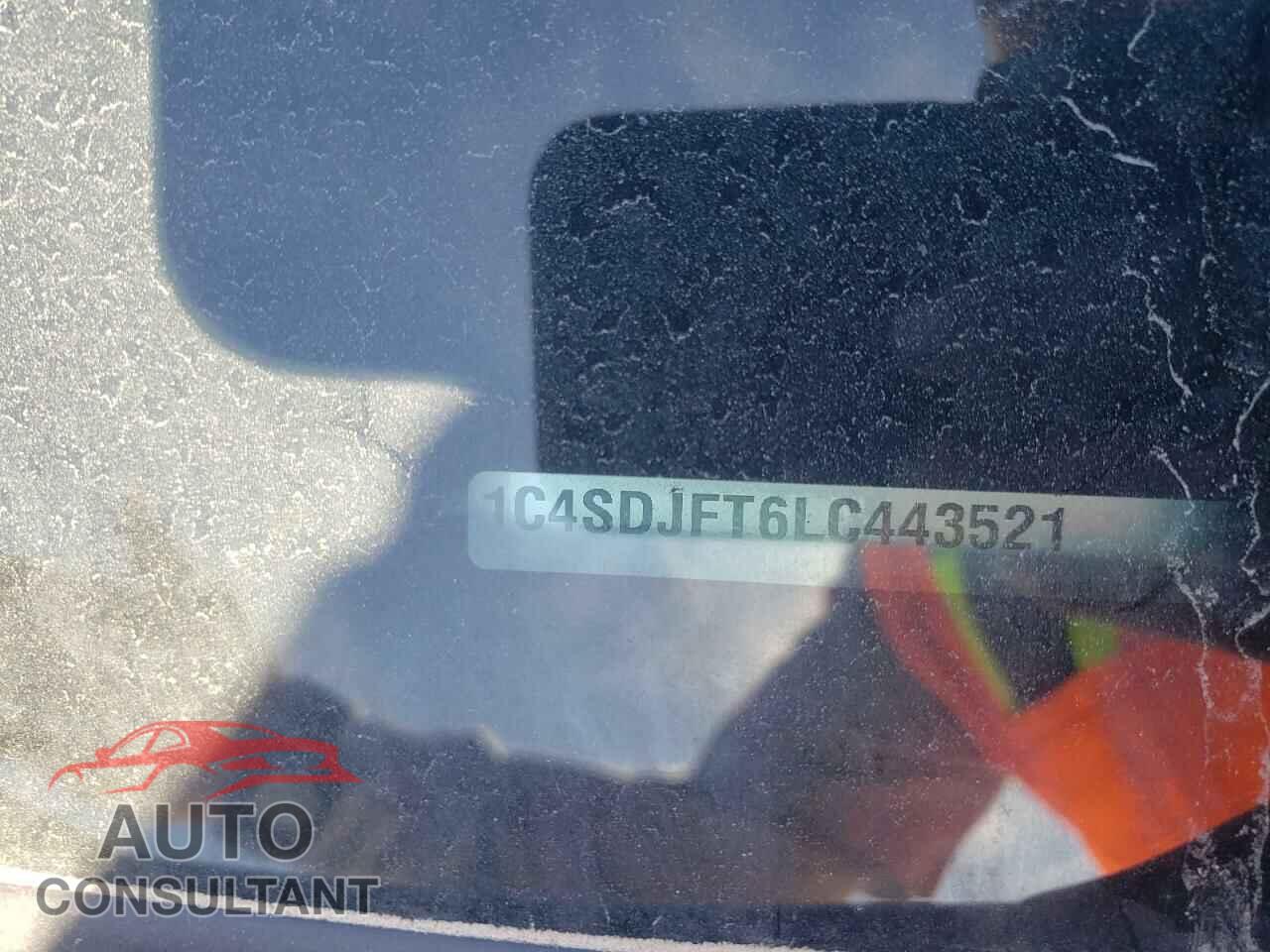 DODGE DURANGO 2020 - 1C4SDJFT6LC443521