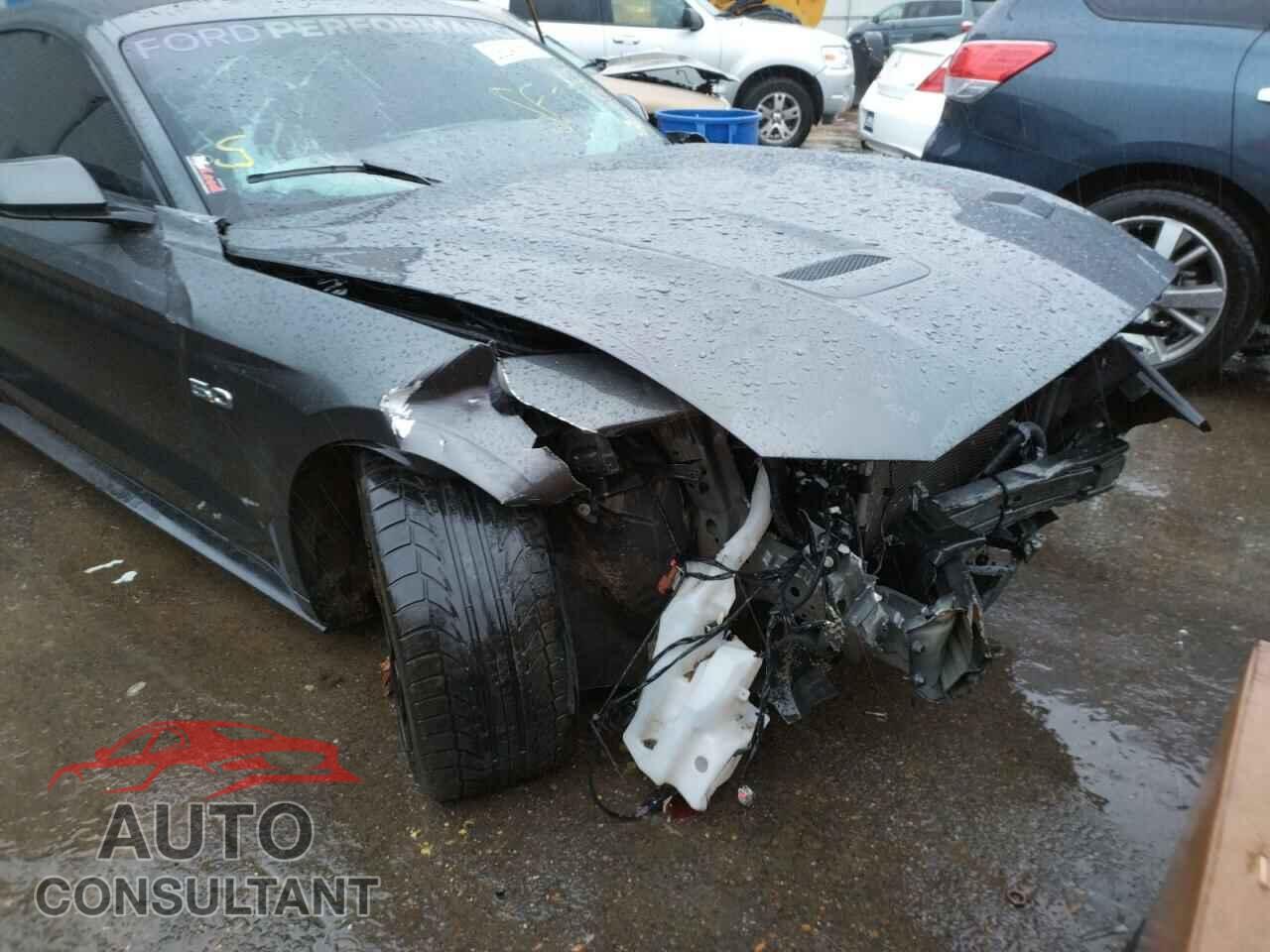 FORD MUSTANG 2018 - 1FA6P8CF8J5101706