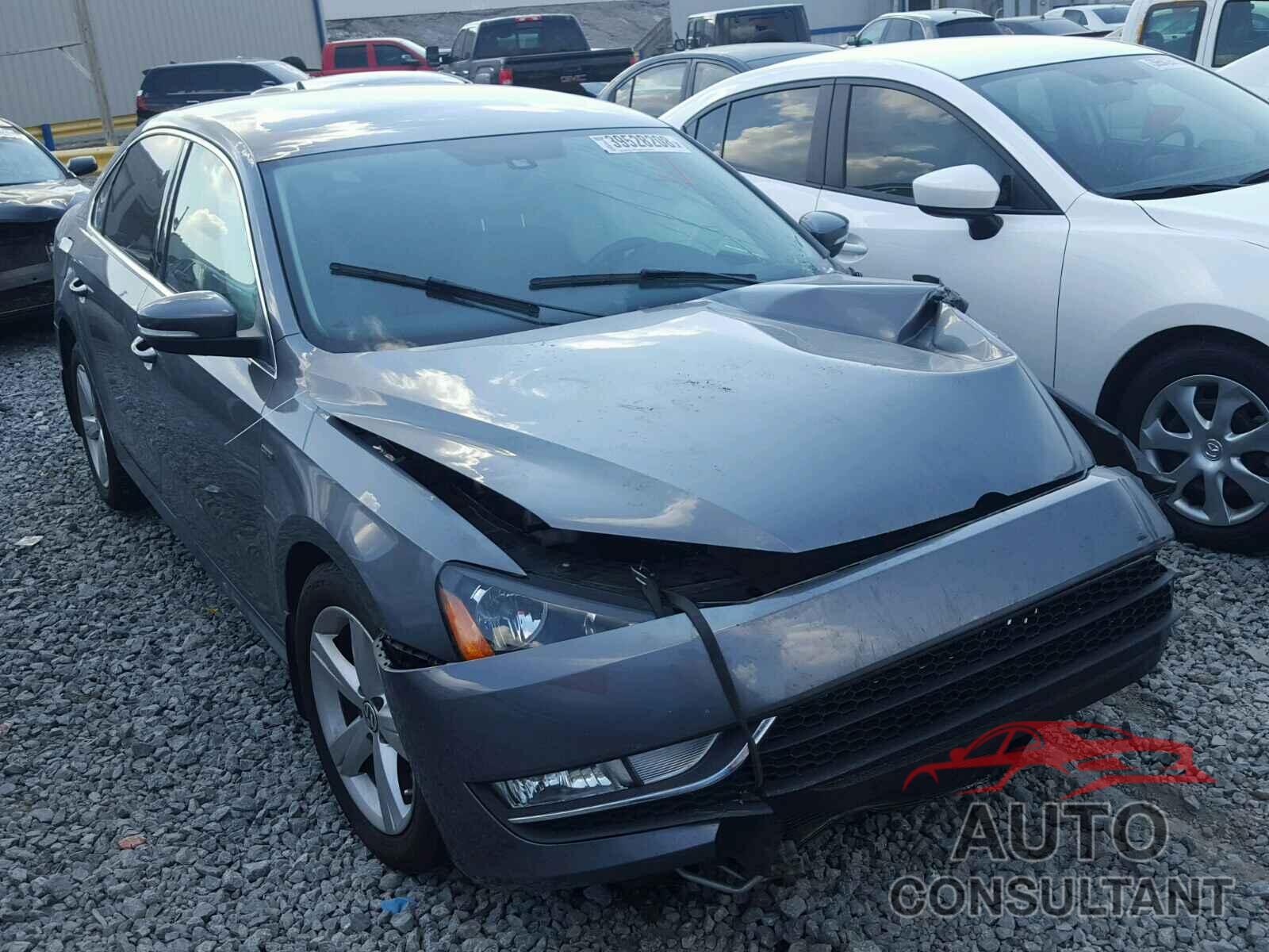 VOLKSWAGEN PASSAT 2015 - 1VWAT7A33FC117136