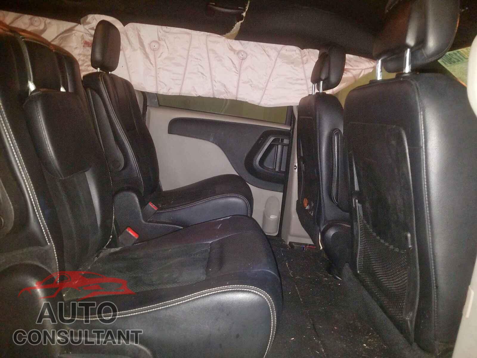 DODGE CARAVAN 2015 - 19XFC2F54GE090867