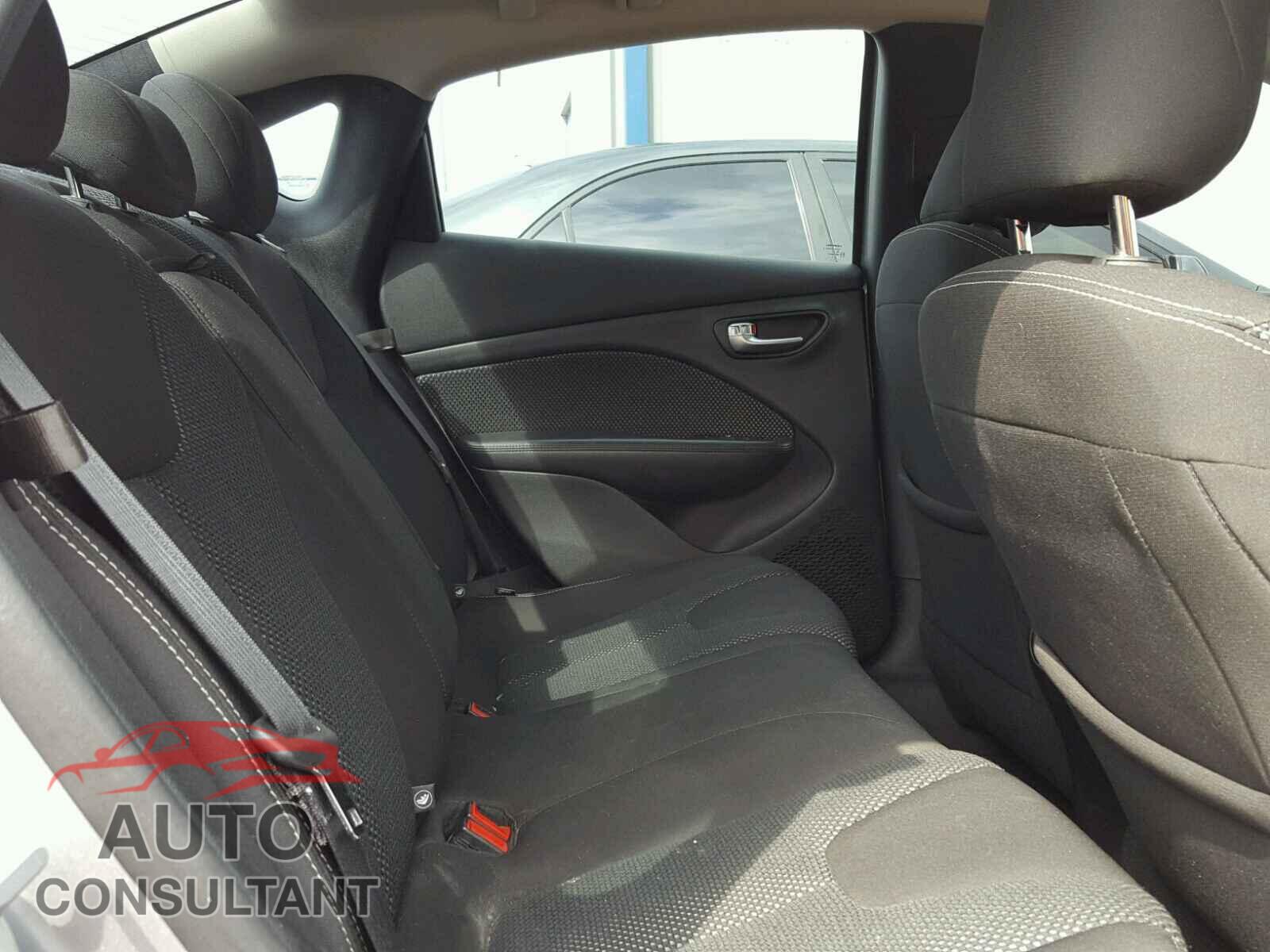 DODGE DART 2015 - 1C3CDFBB1FD420522