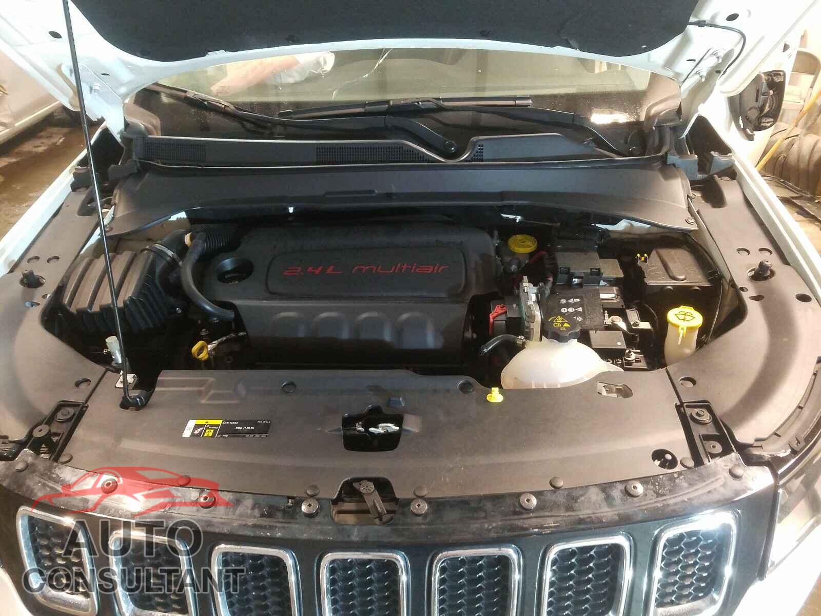 JEEP COMPASS 2018 - 3C4NJDBBXJT457590
