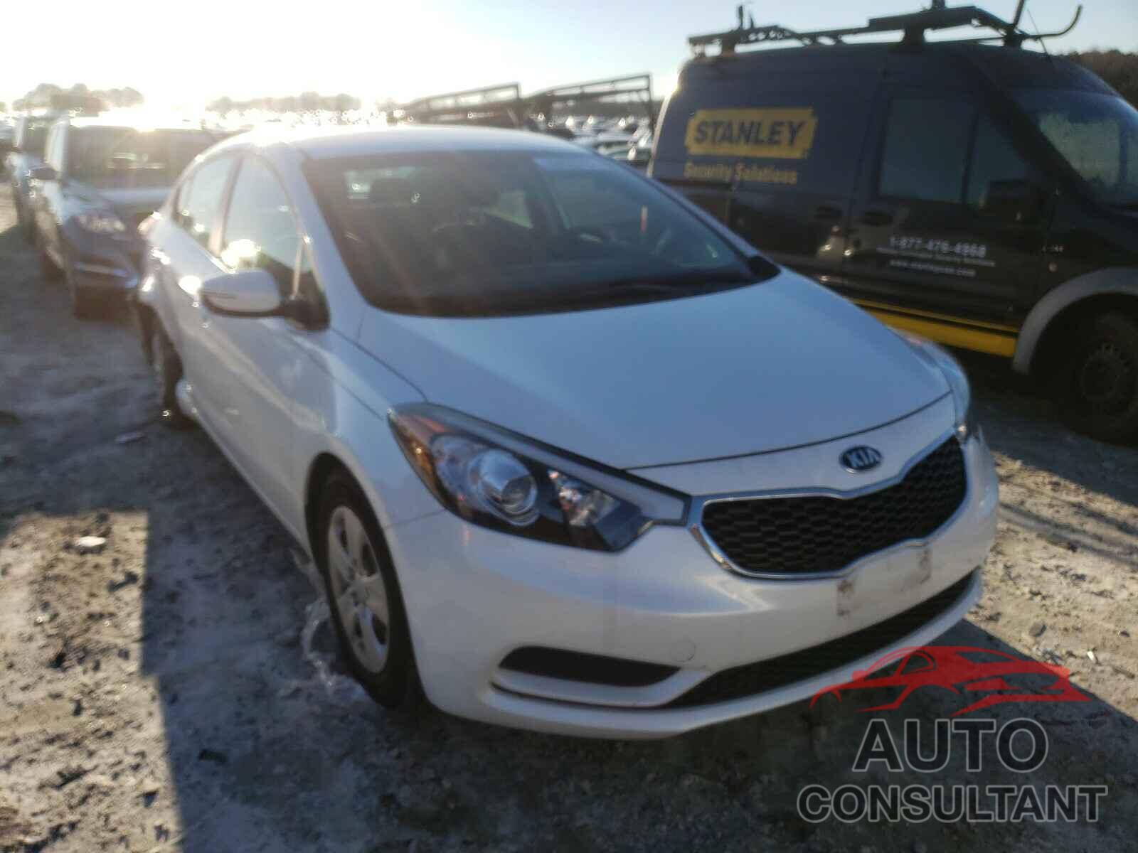 KIA FORTE 2016 - KNAFX4A6XG5519356