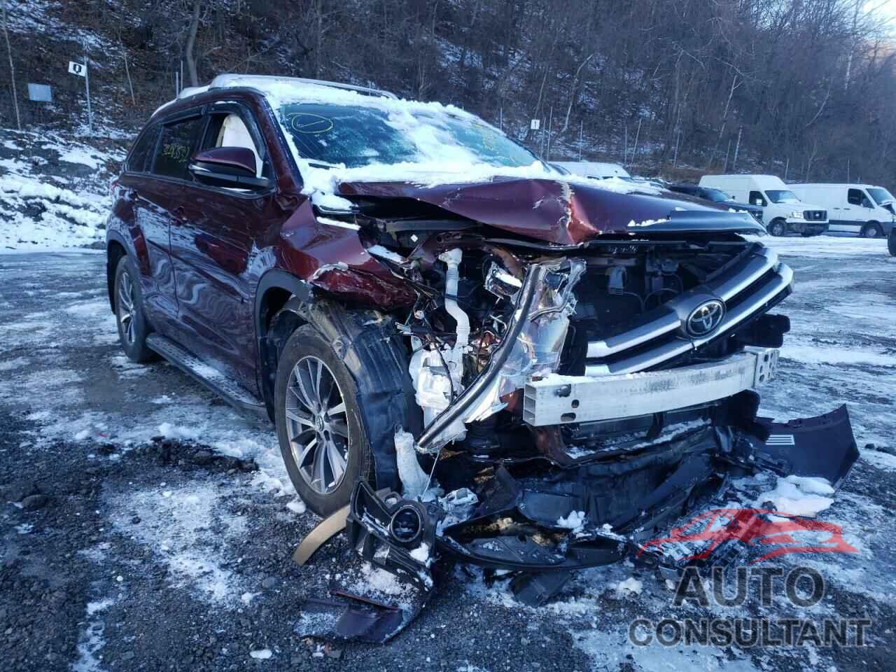 TOYOTA HIGHLANDER 2017 - 5TDJZRFH5HS402617