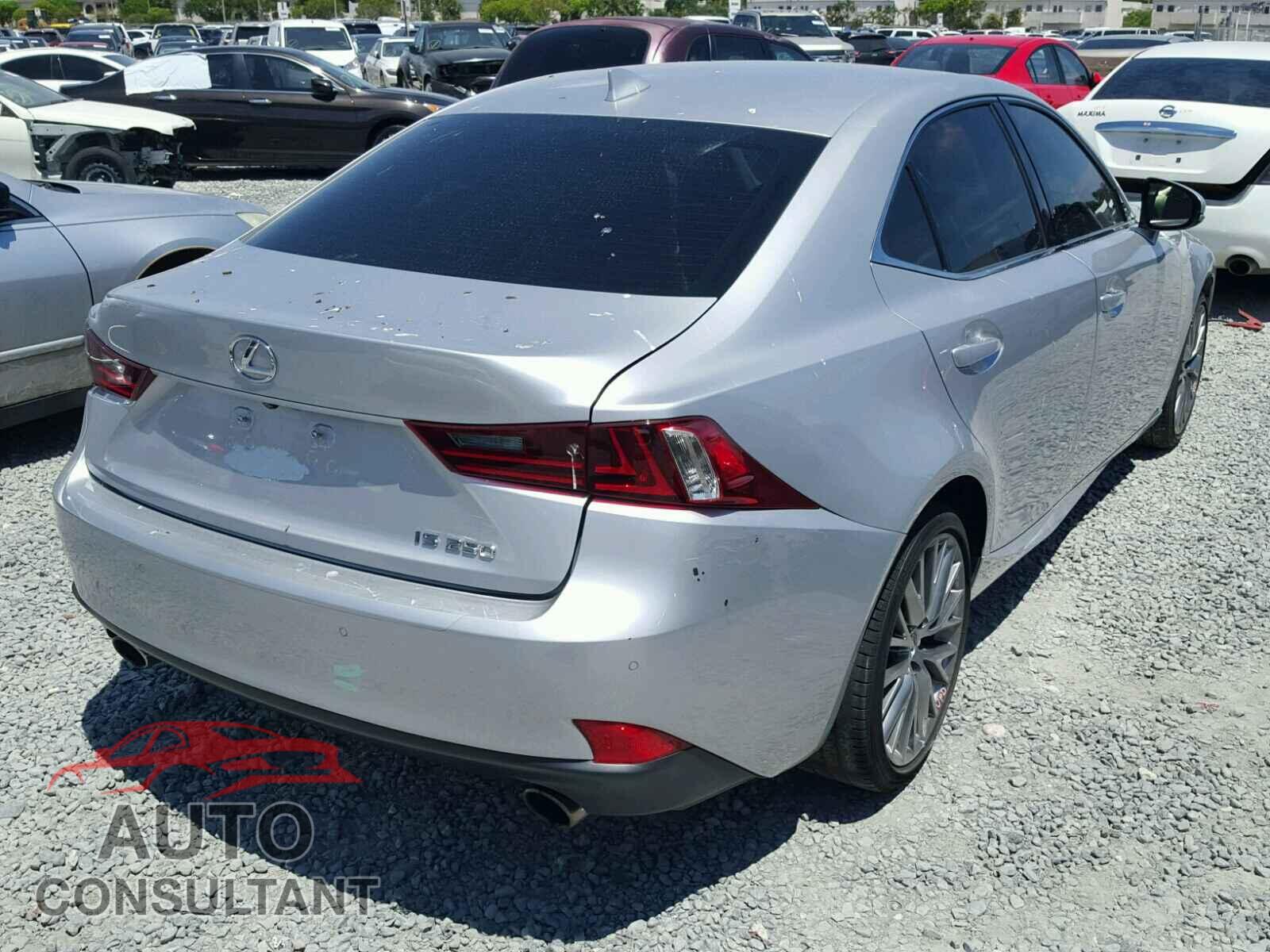 LEXUS IS250 2015 - JTHBF1D29F5050611