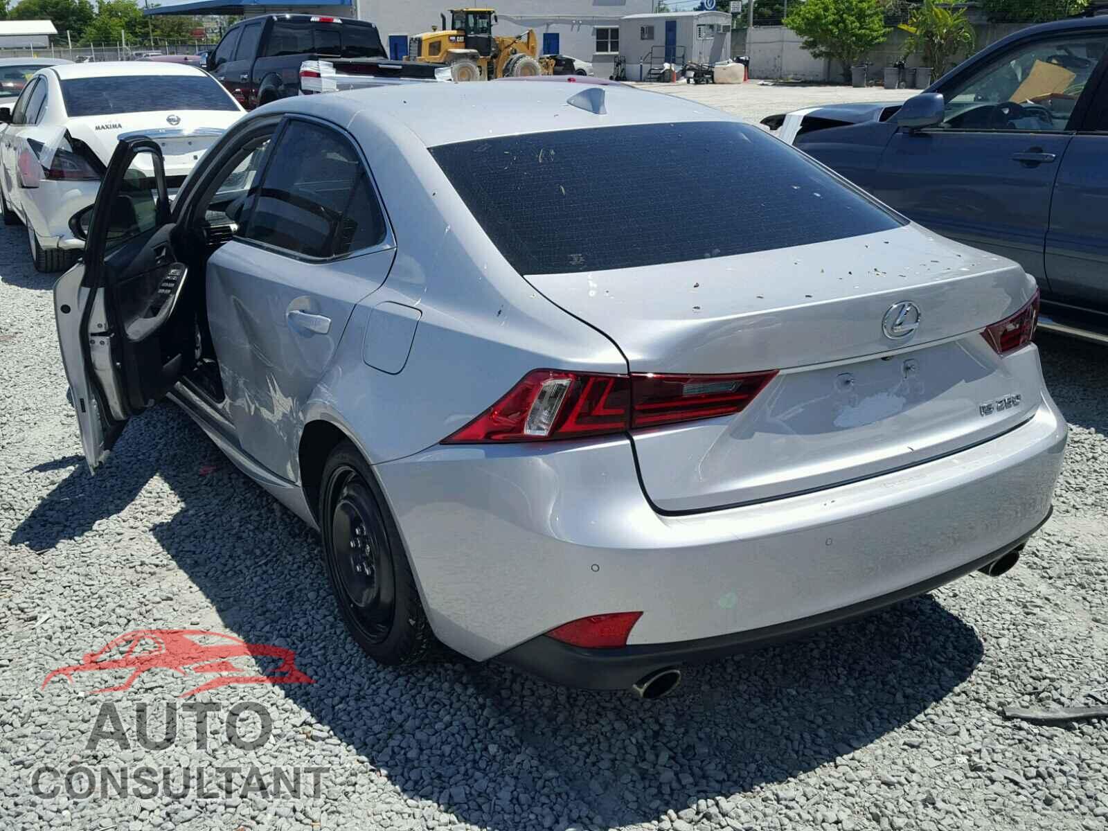 LEXUS IS250 2015 - JTHBF1D29F5050611