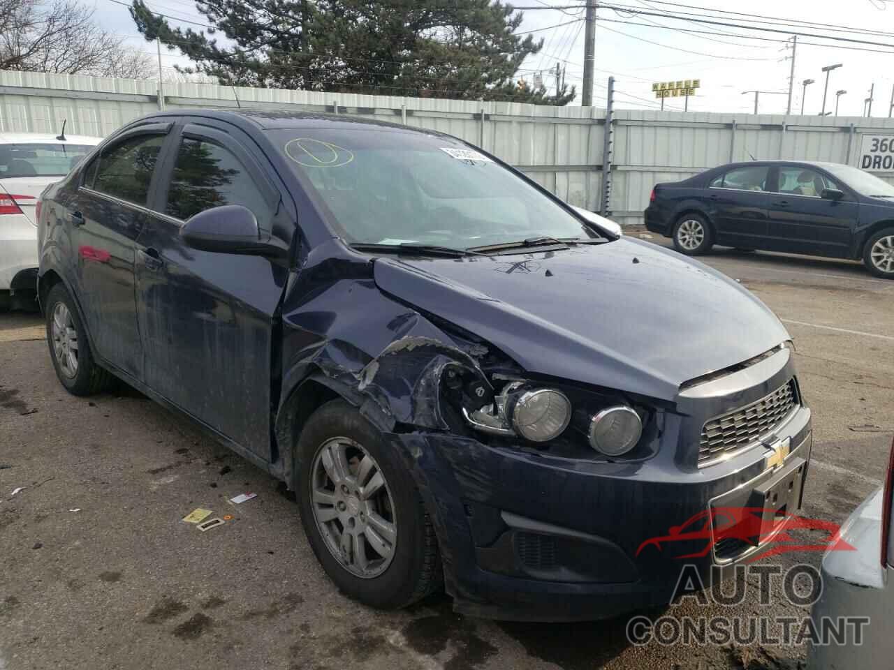 CHEVROLET SONIC 2016 - 1G1JC5SH6G4158012