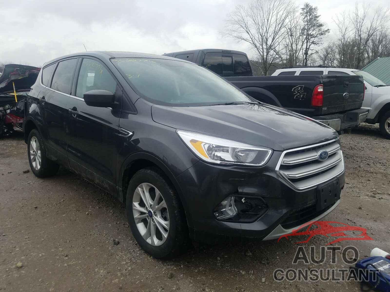 FORD ESCAPE 2019 - 1FMCU9GD4KUC17430