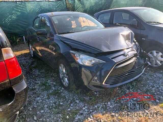 TOYOTA YARIS 2018 - 3MYDLBYV3JY332687