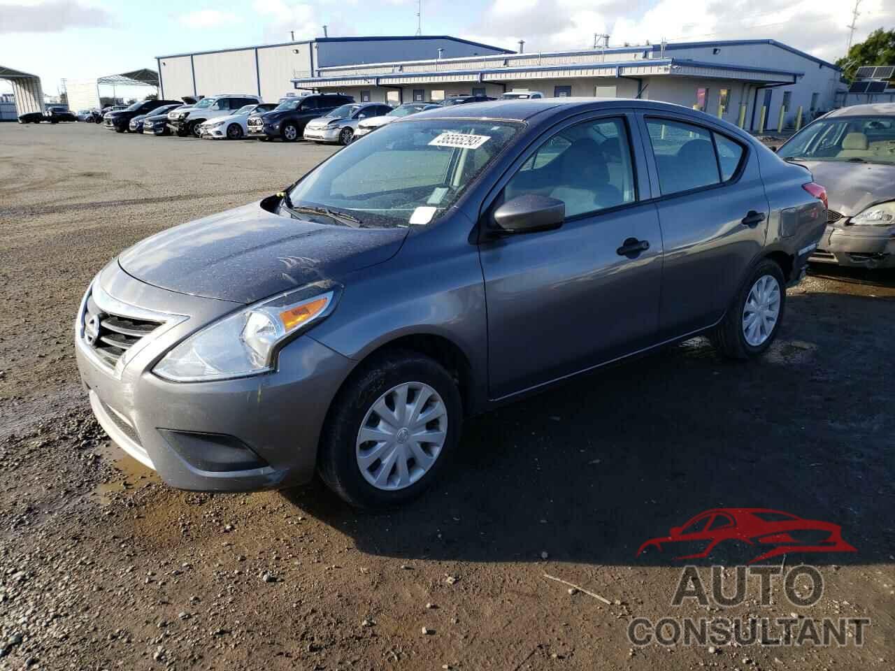 NISSAN VERSA 2019 - 3N1CN7APXKL820811