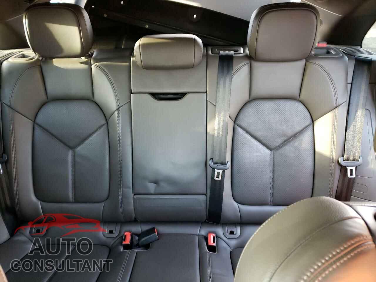 PORSCHE MACAN 2015 - WP1AB2A58FLB73632