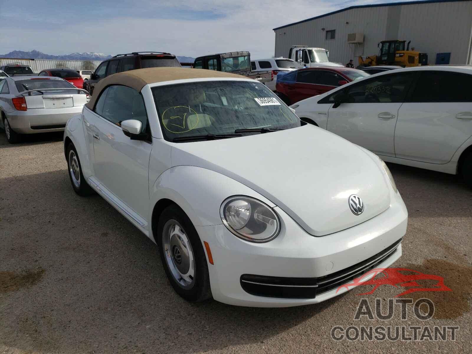 VOLKSWAGEN BEETLE 2018 - 3VW5DAAT4JM504961