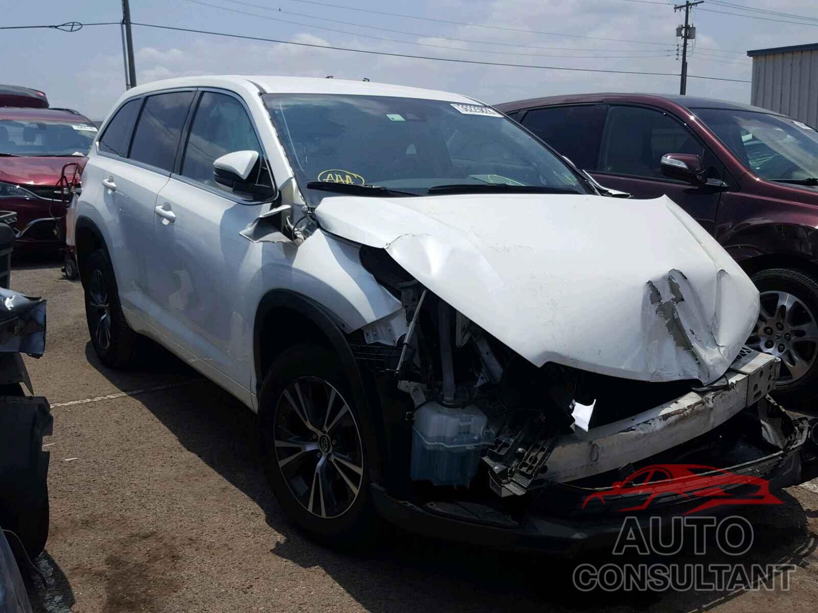 TOYOTA HIGHLANDER 2017 - 5TDZARFH9HS028071