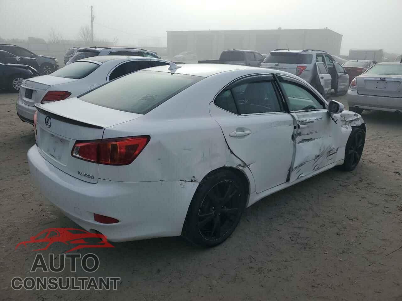 LEXUS IS 2010 - JTHBF5C22A5111945