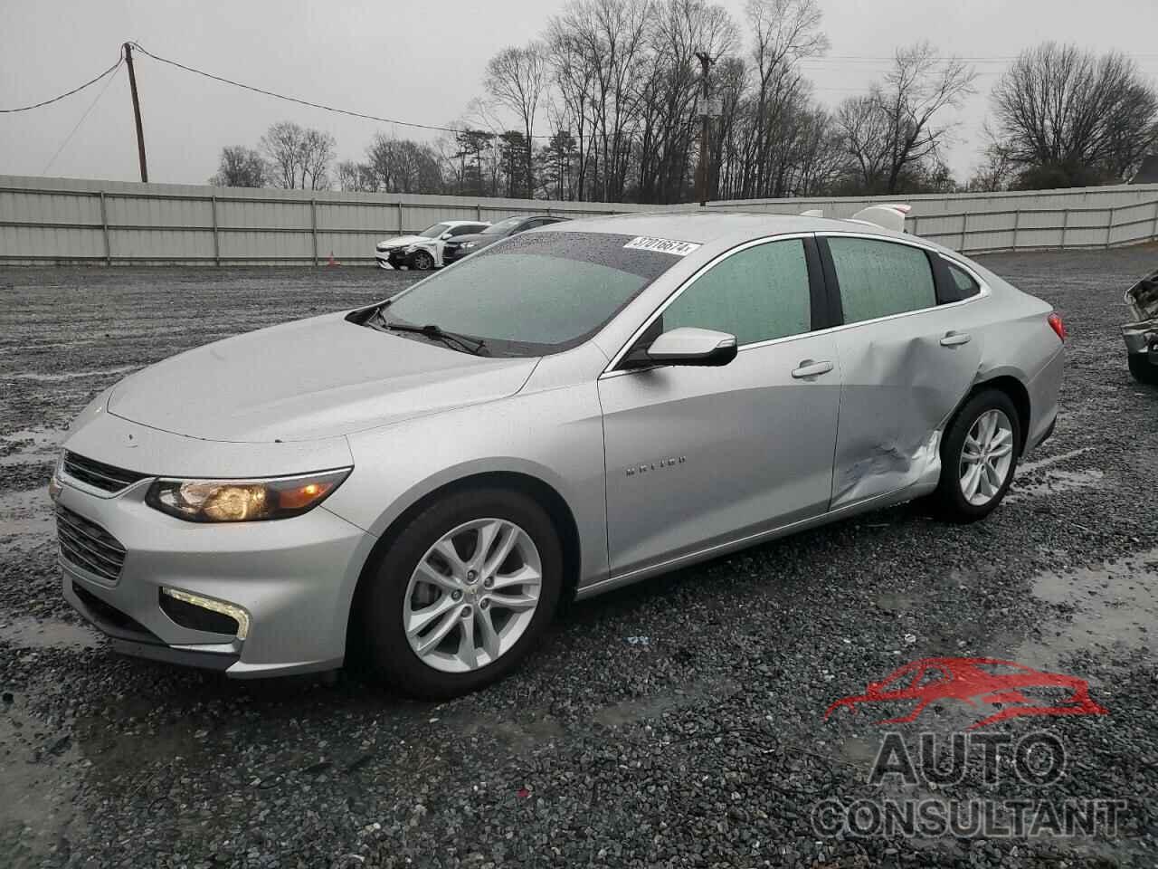 CHEVROLET MALIBU 2018 - 1G1ZD5ST7JF132437