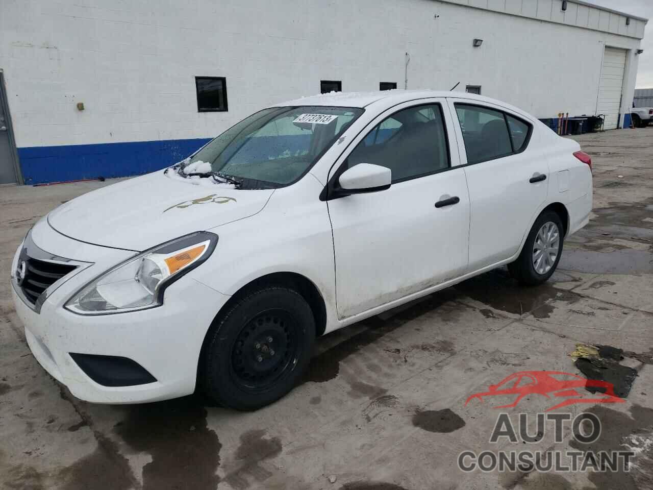 NISSAN VERSA 2017 - 3N1CN7AP8HL857400