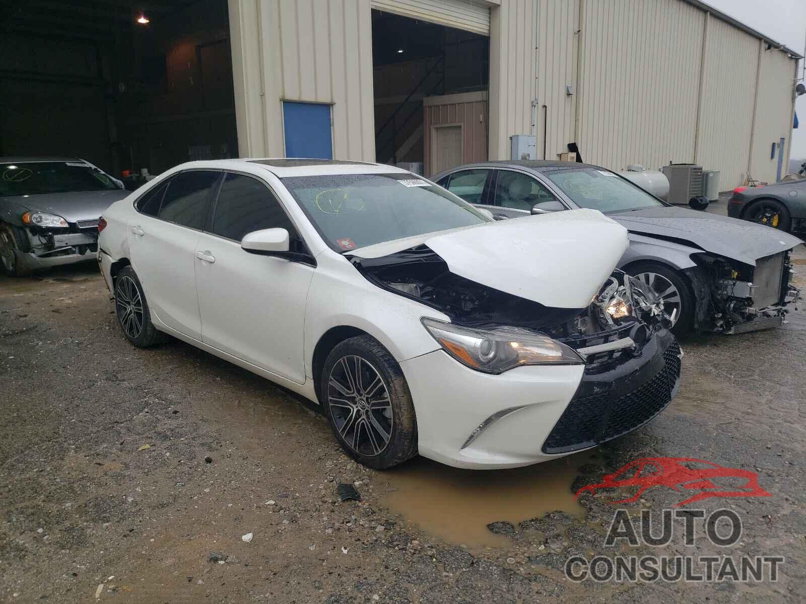 TOYOTA CAMRY 2016 - 4T1BF1FK9GU180101
