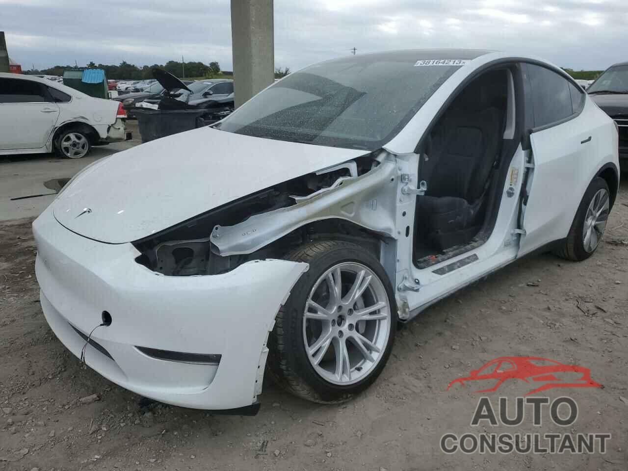 TESLA MODEL Y 2021 - 5YJYGDEE2MF296043