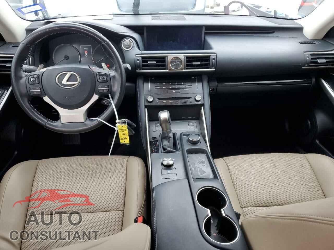 LEXUS IS 2017 - JTHCM1D28H5017290