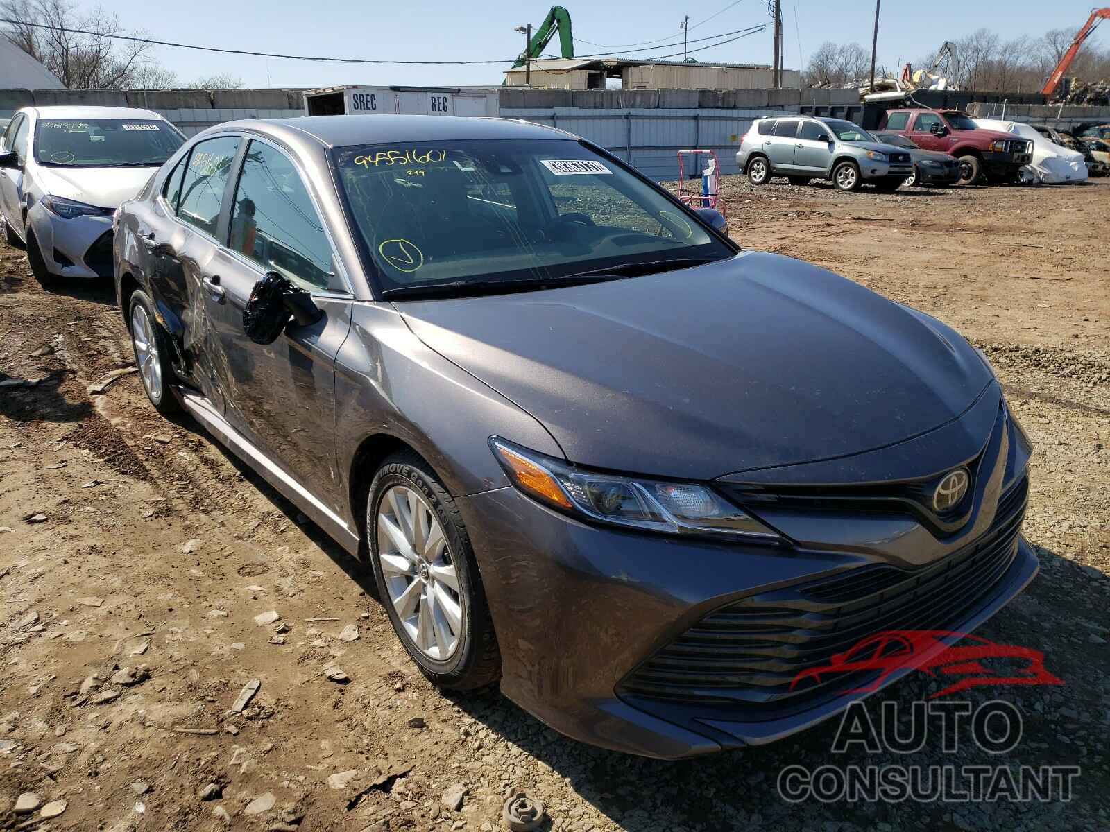 TOYOTA CAMRY 2020 - 4T1C11AK5LU939203