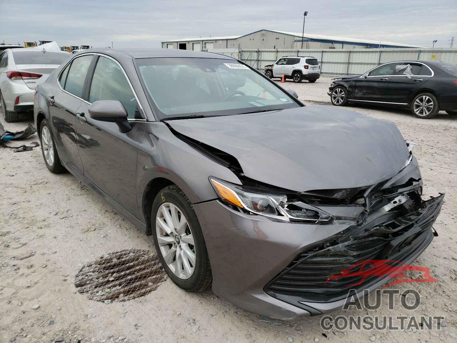 TOYOTA CAMRY 2019 - 4T1B11HK5KU682320