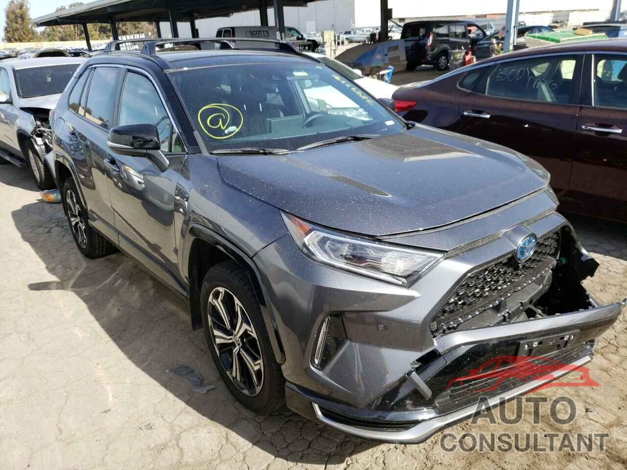 TOYOTA RAV4 2021 - JTMFB3FV9MD009559