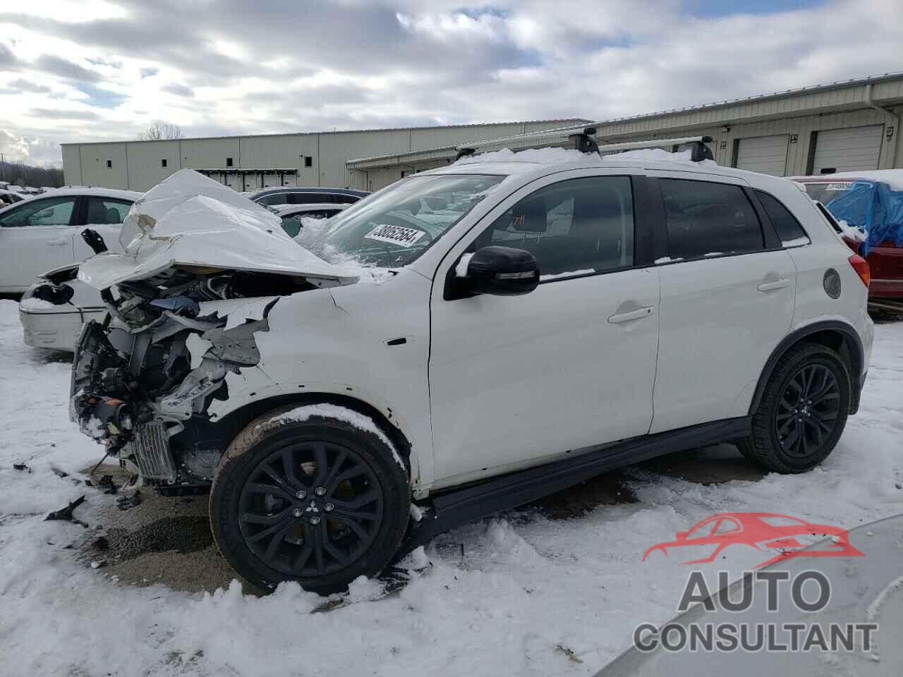 MITSUBISHI OUTLANDER 2018 - JA4AP3AU9JU003924