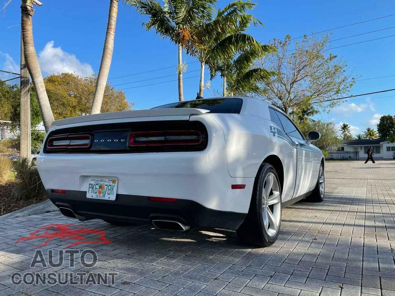 DODGE CHALLENGER 2017 - 2C3CDZBT9HH656397