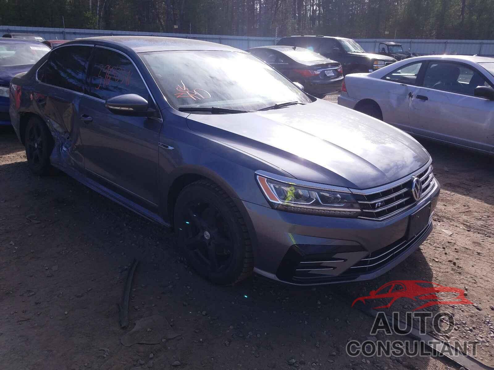VOLKSWAGEN PASSAT 2017 - 1VWDT7A38HC051618