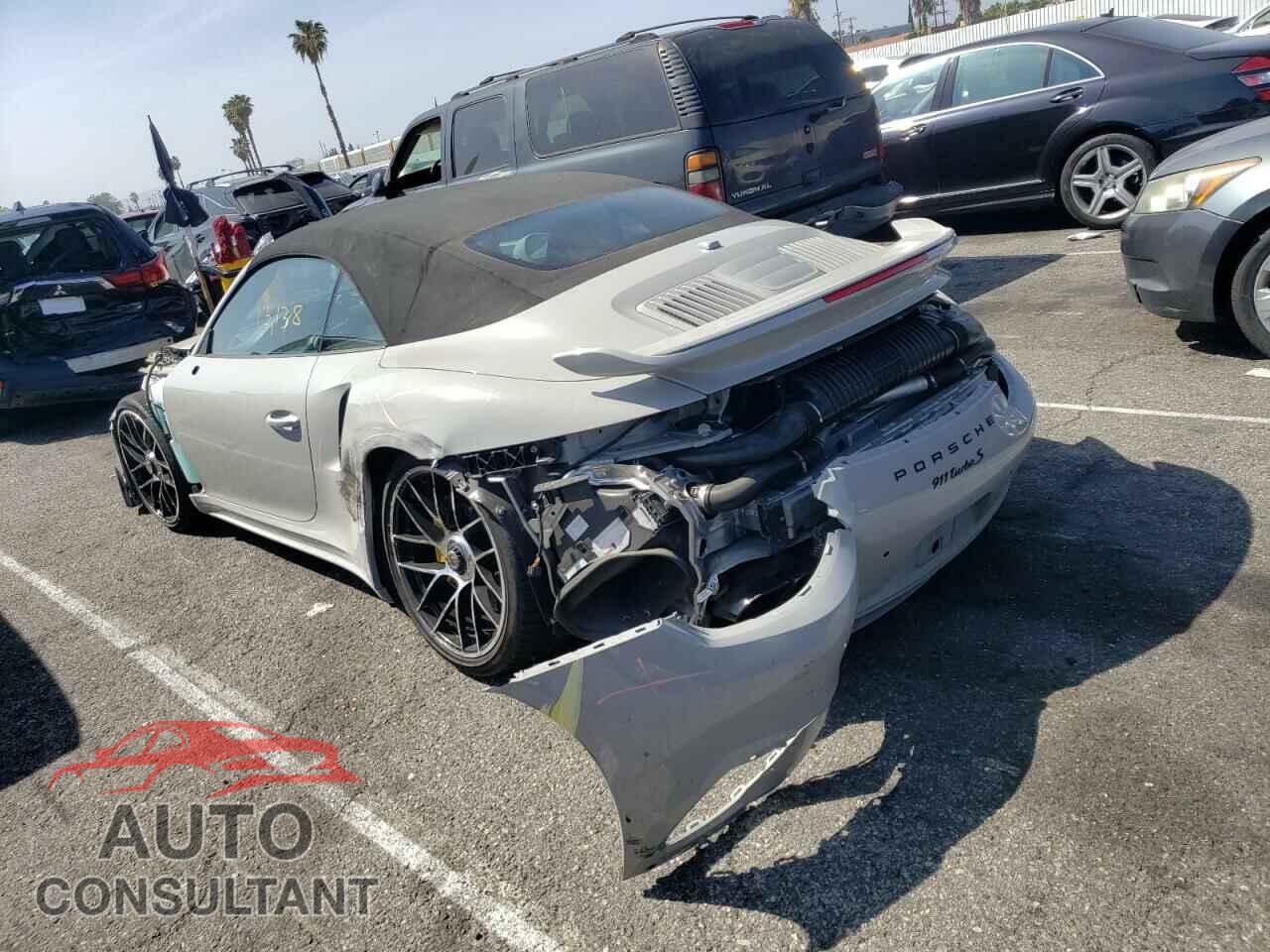 PORSCHE 911 2018 - WP0CD2A93JS162091
