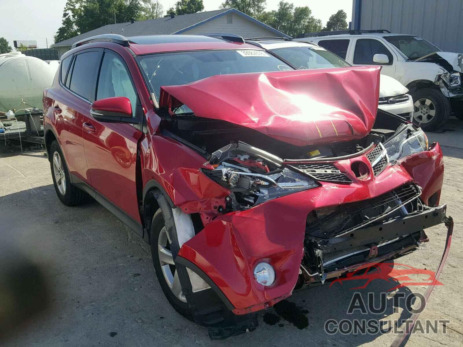 TOYOTA RAV4 XLE 2015 - 2T3RFREV9FW231904