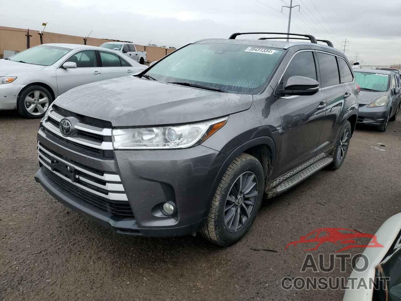 TOYOTA HIGHLANDER 2017 - 5TDKZRFH1HS190531