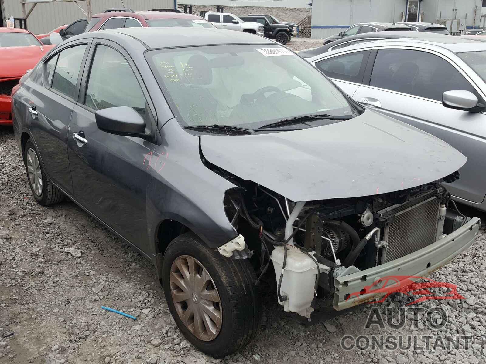 NISSAN VERSA 2017 - 3N1CN7AP7HL905601
