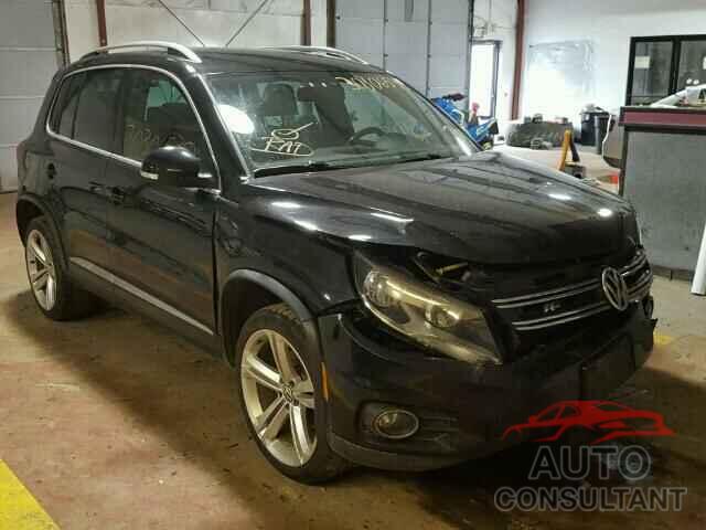 VOLKSWAGEN TIGUAN 2016 - WVGBV7AX8GW053241