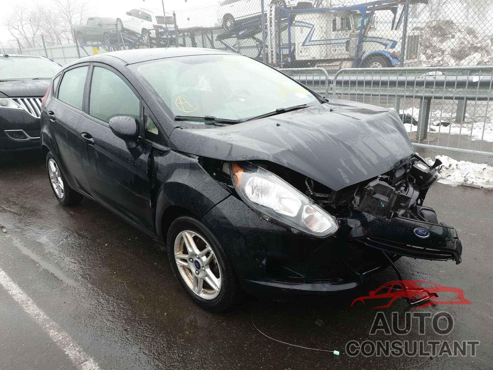 FORD FIESTA 2018 - 3FADP4EJ8JM107825