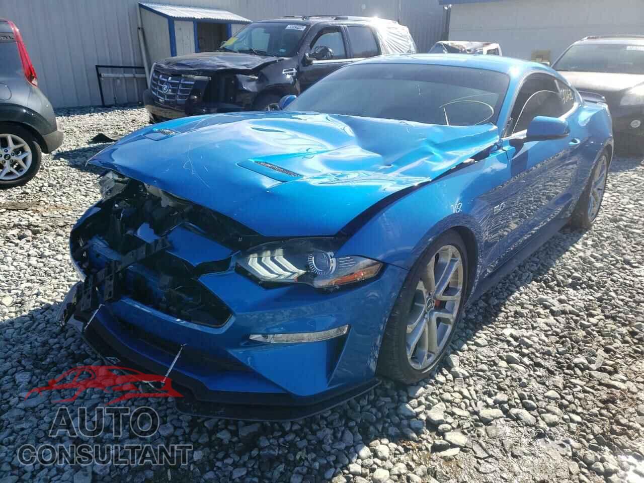 FORD MUSTANG 2020 - 1FA6P8CF5L5142202