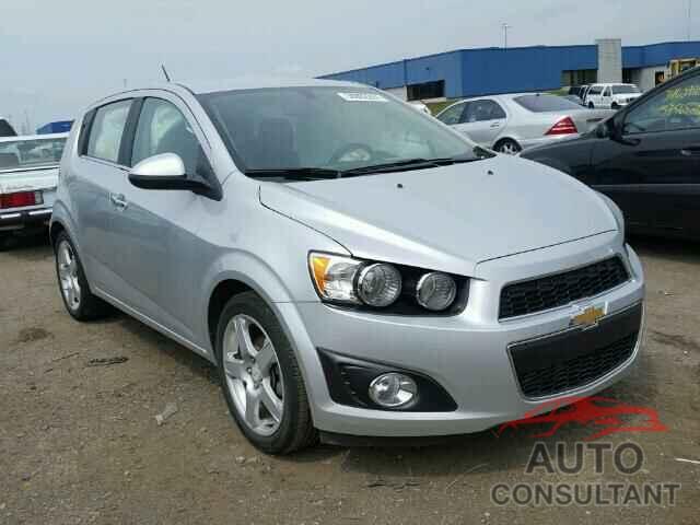 CHEVROLET SONIC 2016 - 1G1JE6SB5G4145358